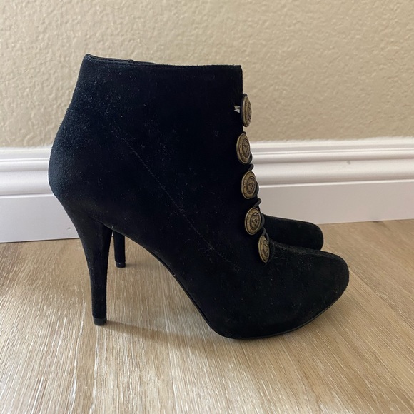 Guess Women Military Style Heeled Boots - Picture 5 of 10